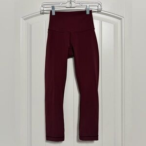 Lululemon Wunder Under High-Rise Crop 21" Luxtreme in Red Merlot